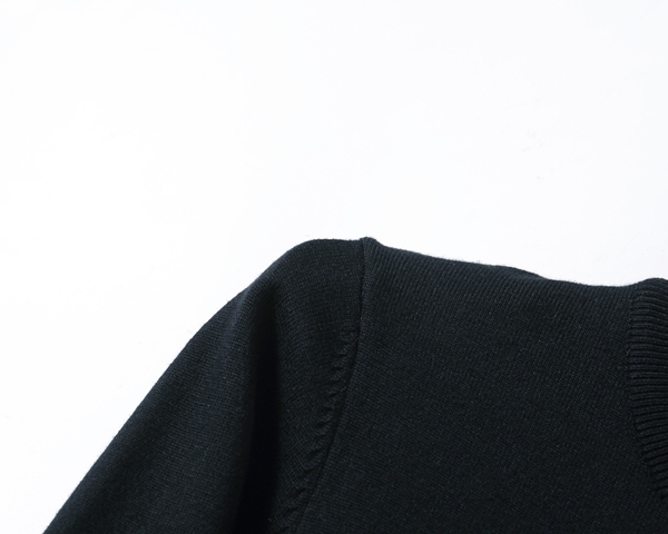 ブランドセーター角部分ディテール